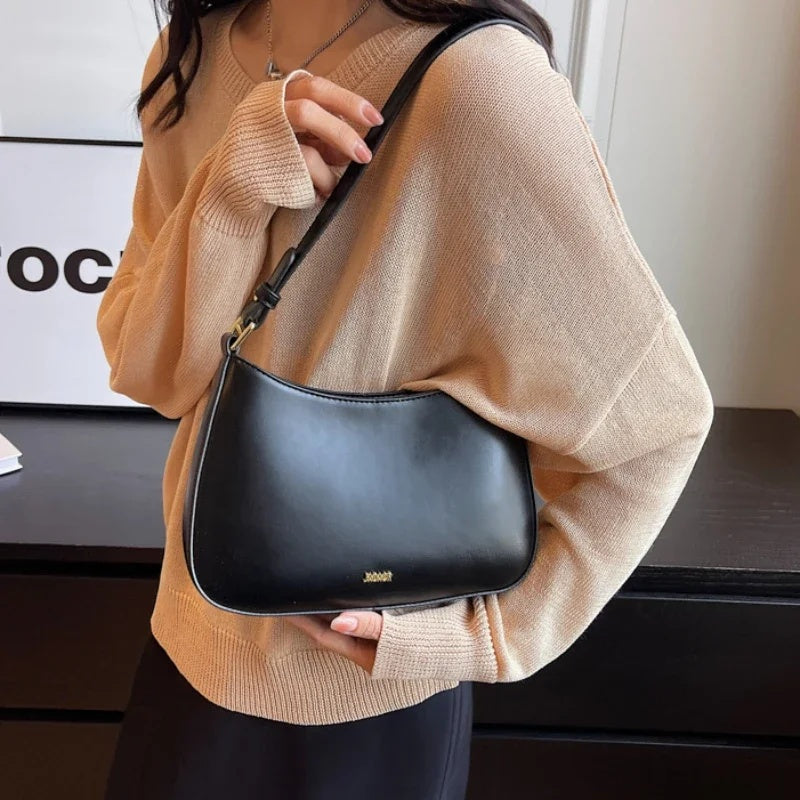 Red Leather Crossbody Underarm Bag – Luxury Designer Style for Women