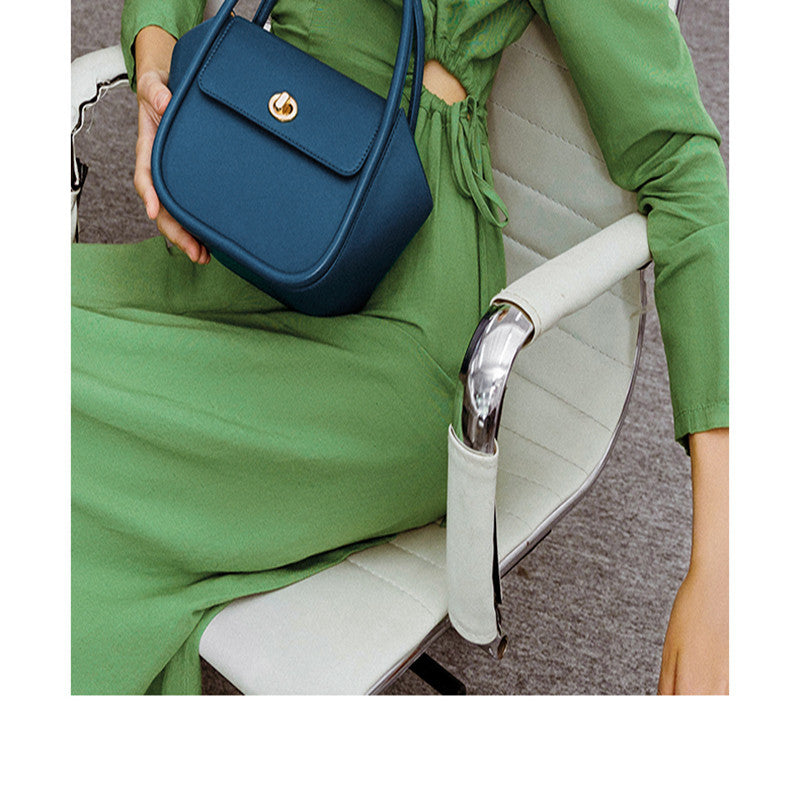 Leather Tote Crossbody Wing Bag – Top Layer Cowhide, Modern Everyday Style